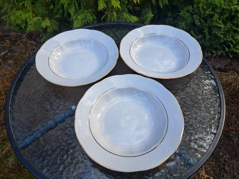 Zupas šķīvji d=24cm balti ar zelta apvilkumu,  forma pusdienu servīze "Ārija", RPR (Ārija pusdienu 467)