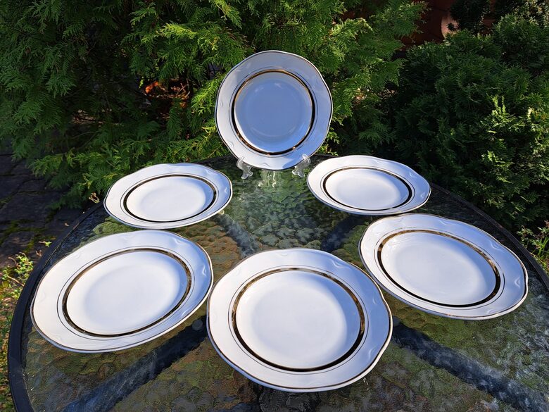 Šķīvji mazies d=18cm, pusdienu servīze ROKOKO, balti ar zeltu, RPF (Rokoko 207)