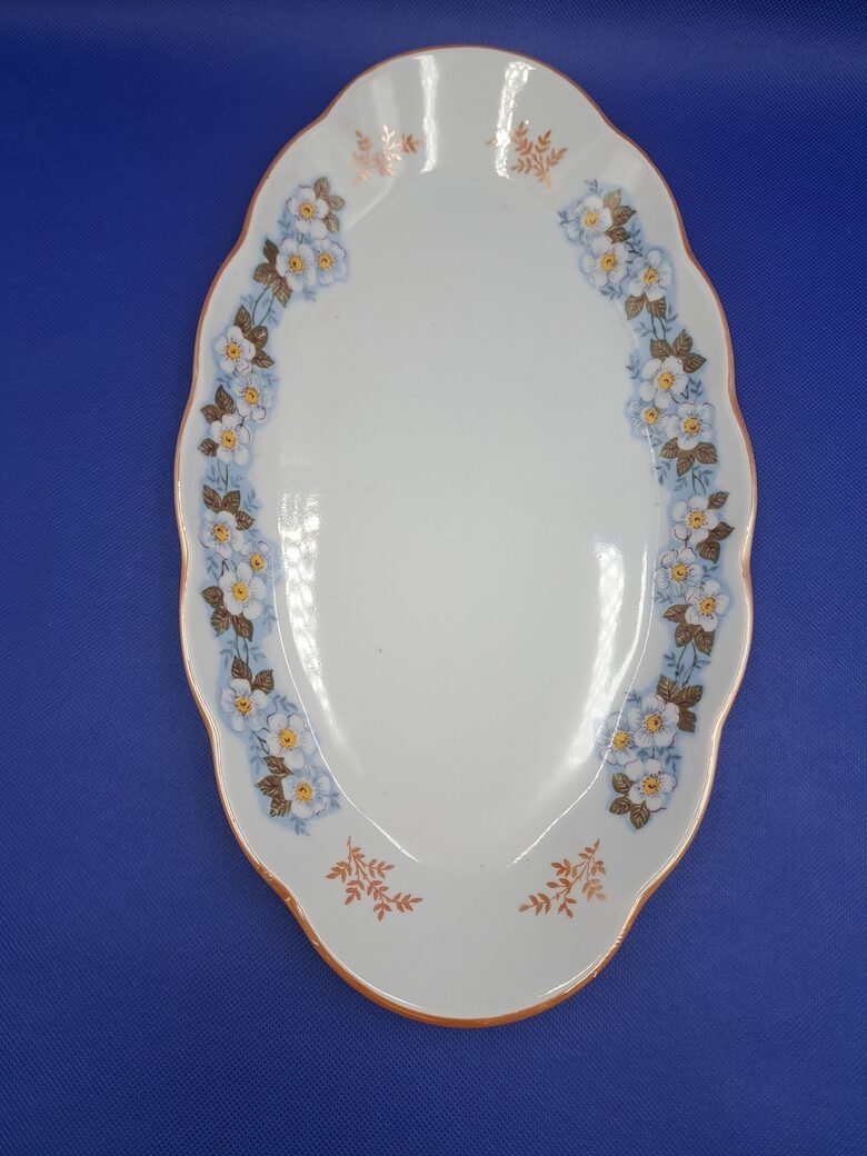 Lielais garenais šķīvis L=36cm, pusdienu servīze "Ārija" ar jasmīnu un bēšu lustrētu apvilkumu, RPR (Ārija pusdienu 395)