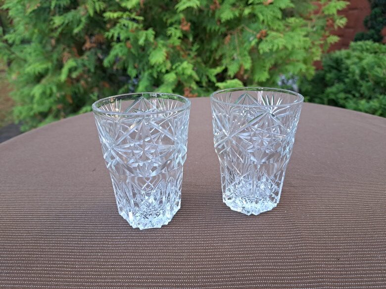 Sulas glāzes ar greznu rokas dimanta gravēšanu, tilp.125ml (Stikla gl 355)