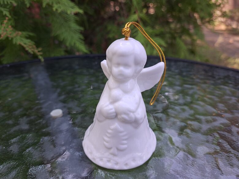 Porcelāna dekors "Enģelis-zvaniņš", h=20cm (Figur citi 40)