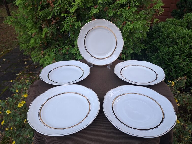 Otrā ēdiena šķīvji d=24cm, pusdienu servīze ROKOKO, balti ar zeltu, RPF (Rokoko 216)