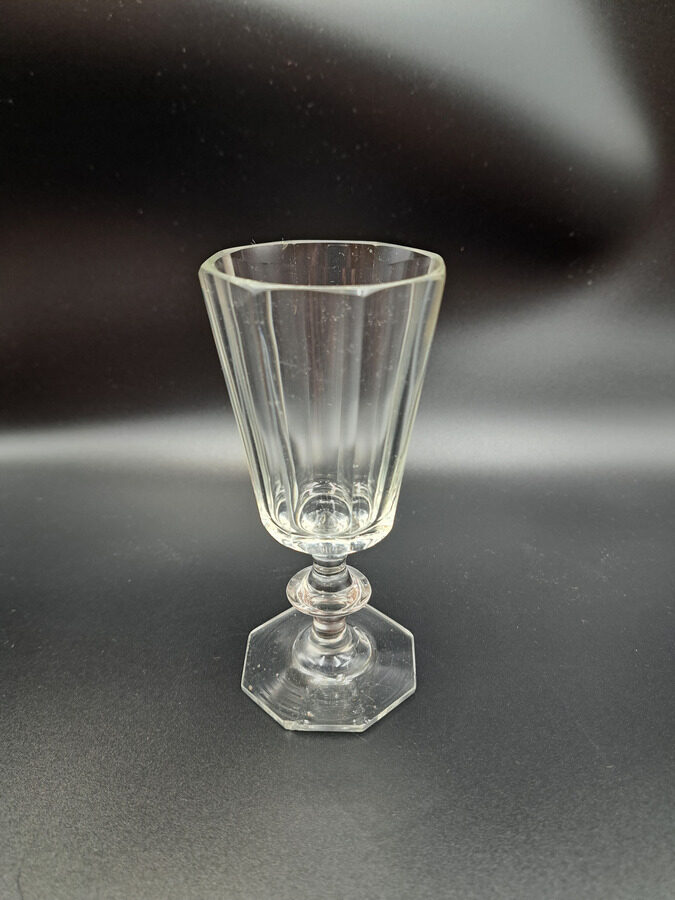 Stikla glāzīte "Lafitniks" Nr.3, tilp.75ml, Maļcova stikla rūpnīca. Periods: līdz 1917.g.  (Stikla gl 382)