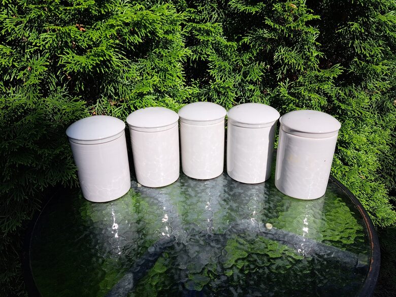 Burkas biezā porcelāna ar vākiem, tilpums 500ml, LFZ (LFZ 76)