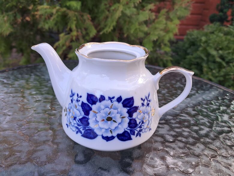 Tējkanna bez vāciņa, tējas servīze "Karīna" ar zilām kobalta puķēm un zeltu, RPR (Karīna 202)
