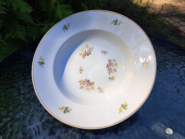 Zupas šķīvis d=24,5cm, pusdienu servīze "Gludā" ar rozā puķītēm (gleznojums) un zeltu, PFF (Gludā 160)