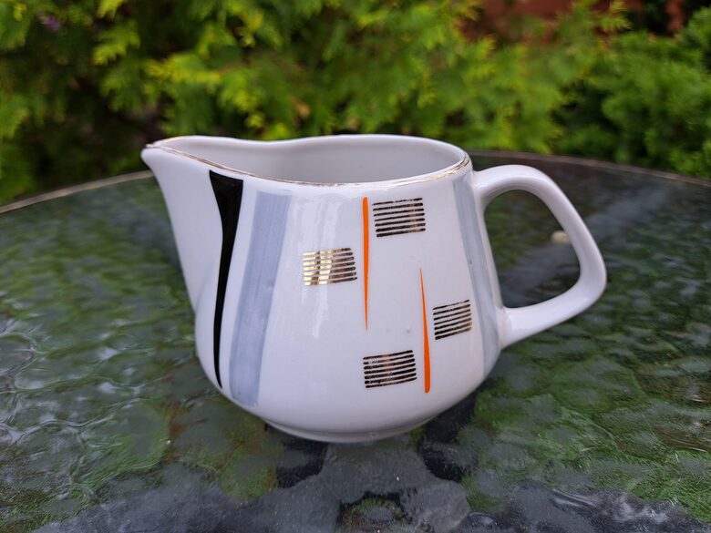 Krējuma kanniņa ar "poļu rakstu", rokas gleznojums, tējas servīze "Viola", PFF (Viola 19)