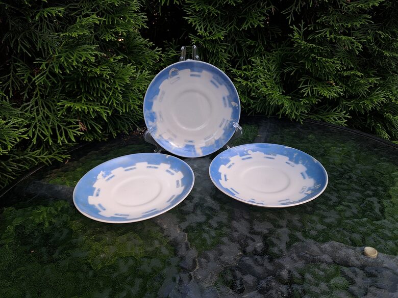 Apakštases, servīze "Marijka" baltā gaiši zilu rakstu (bez zelta, nav bijis) (Marijka 105)