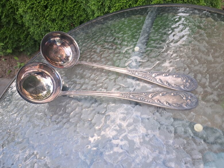 Vintāžs melhiora (vara-niķeļa sakausējums) kauss. Garums 32cm. Koļčugino (Metāls 121)