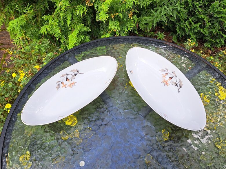 Garenais šķīvis mazais ar enģeļtaurēm un zelta apvilkumu (Jessen Jaksch 53)