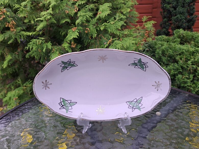 Garenais šķīvis mazais L=25,5cm, pusdienu servīze "ROKOKO" ar zaļu dekolu ""Kosmoss" (Rokoko 215)