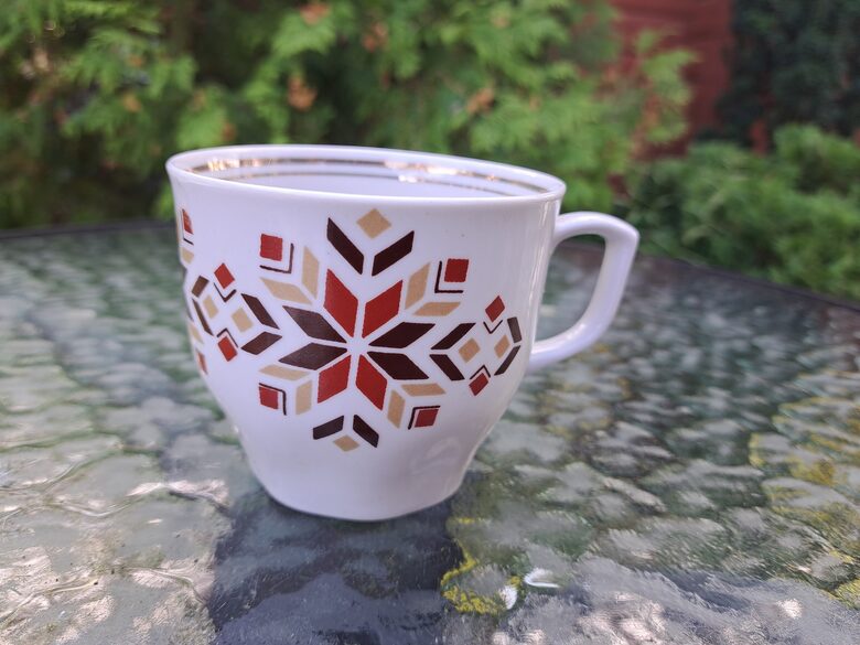 Krūzīte ar Ausekli un zeltu, forma "Ārija", tilp.275ml, RPR (Buljona 185)