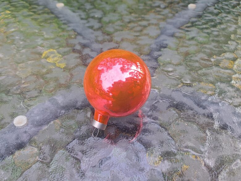 Rozā bumba bez zīmejuma, d=4,cm (Egle bumba 66)