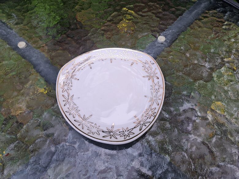 Apakštase ar zelta zvaigznēm, kafijas apakštase "Stella", PFF (Stella 107)