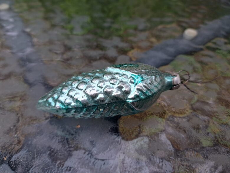 Čiekurs maigi zaļš, h=8,5cm (Egle čiekuri 26)