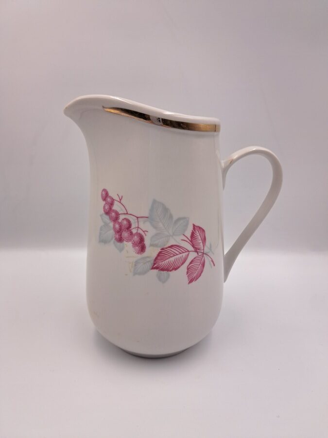 Sulas krūze taisna ar bordo/pelēkām ogām un lapām un zeltu, RPR (Krūze 86)