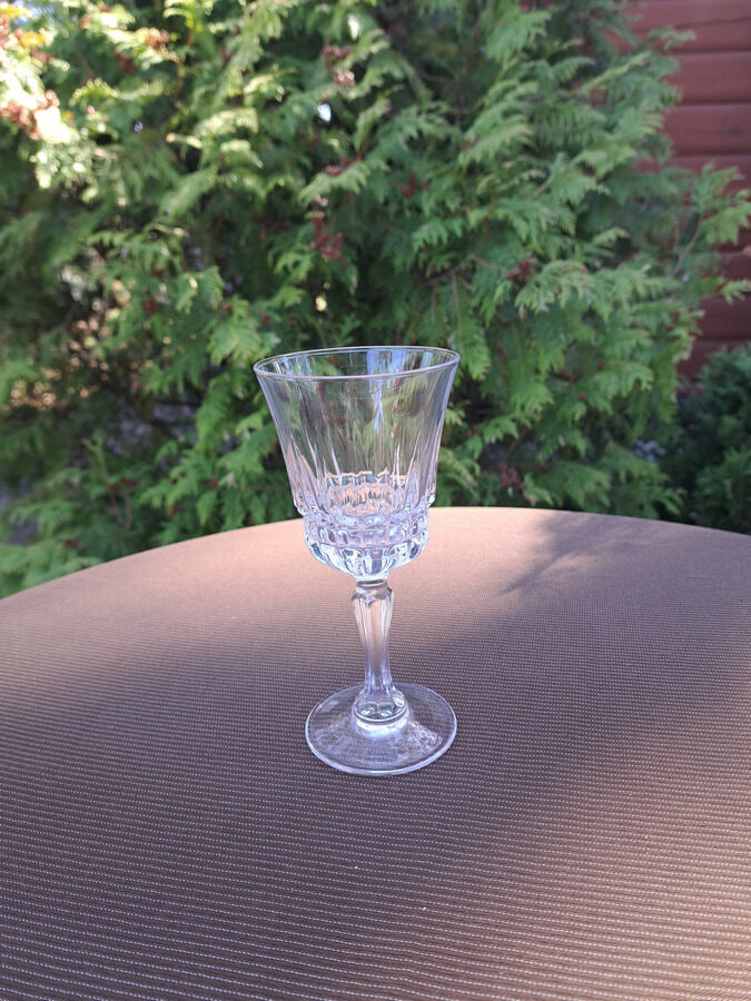 Glazes vīna uz kājas 125ml, LUMINARC (Stikla gl 427)