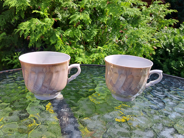 Krūzītes, smalka porcelāna kafijas servīze "RĪGA" bēša lustra bez zelta, bez apvilkuma, bez dekola, RPR (Rīga 80 151)