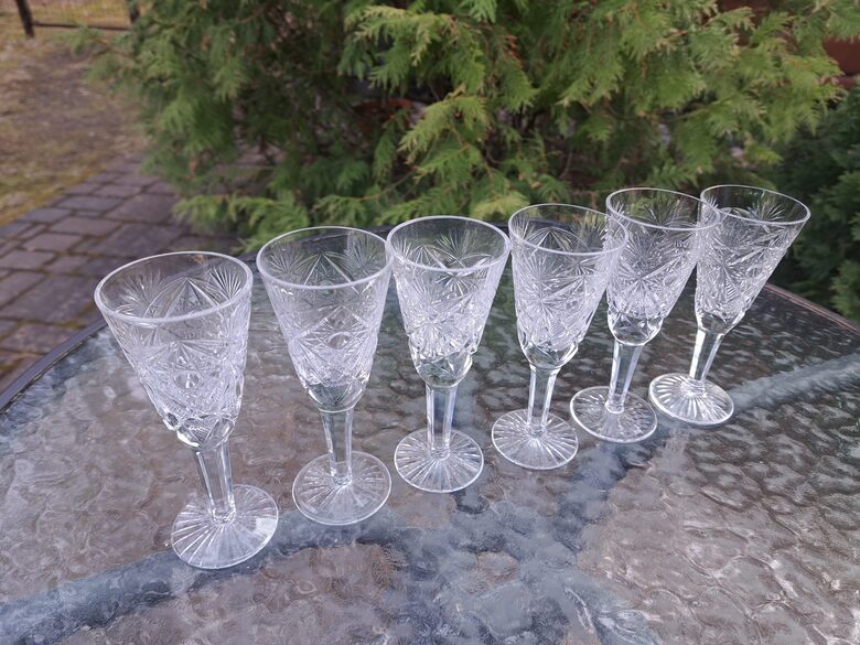 Kristāla glāzīšu konusveida 60ml uz kantainas kājiņas komplekts 6 personām, Ļisičanskas kristāla rūpnīca (Kristāls gl 88)