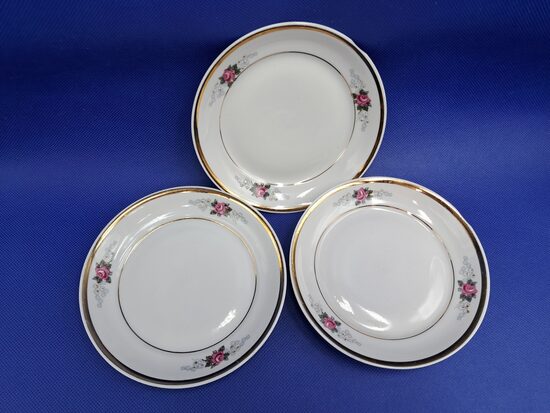 Kūku šķīvji, mokka kafijas servīzes "Marianna" ar skaistu rožu dekolu un zeltu, RPR (Marianna 145)