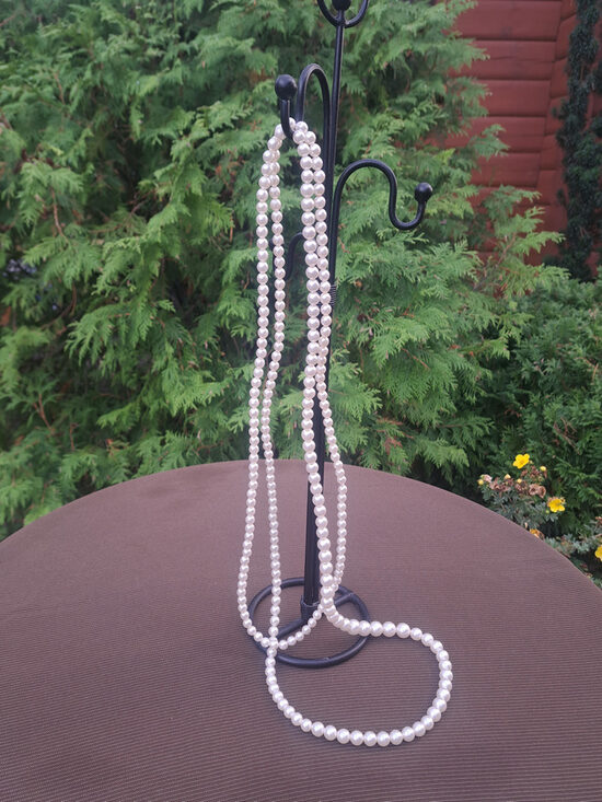 Vintāžas mākslīgas pērles, kaklarota 180cm gara, plastika aukla. 1950.ie gadi (Auskari 02)