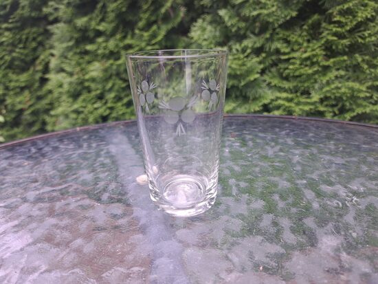 Vintāža plāna stikla ūdens glāze, 125ml ar iegravētām puķēm (3gb.) (Stikla gl 315)