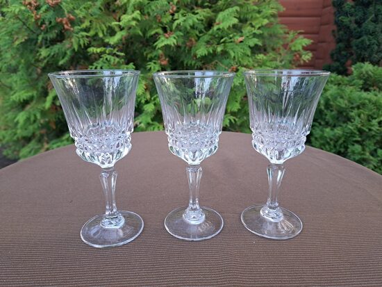 Glazes vīna uz kājas 175ml, LUMINARC (Stikla gl 352)