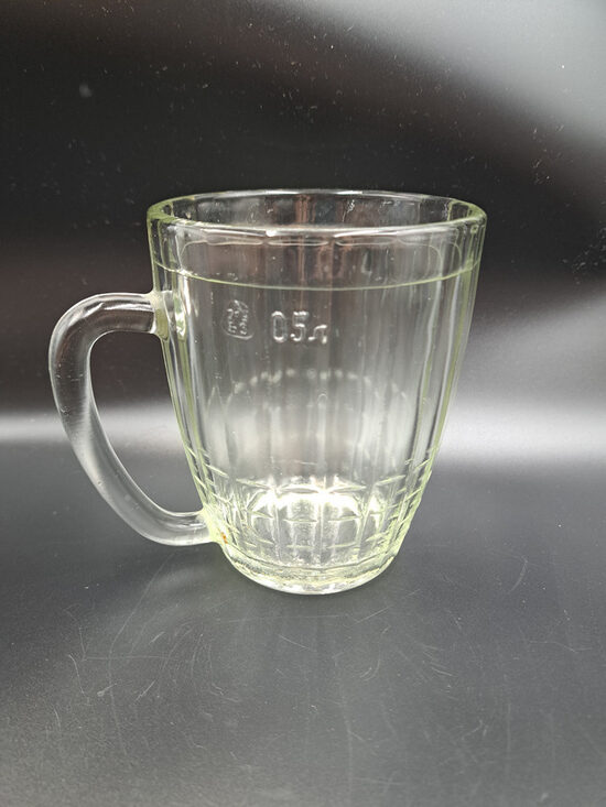 Alus kauss 0,5L, Uršeļskas stikla rūpnīca. Ražošanas periods ir 1963.-2003.g.g. (Stikla gl 384)