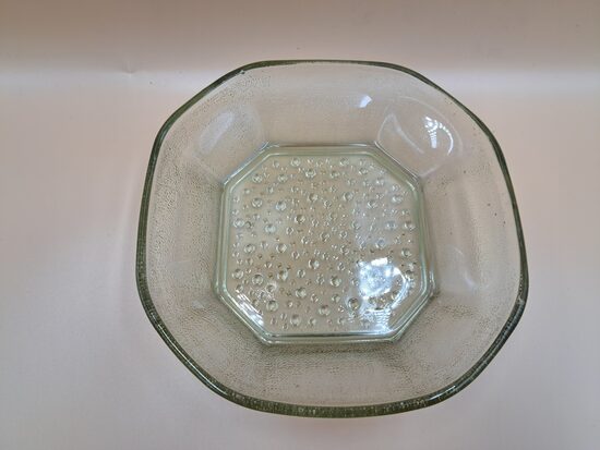 Kantaina bļodiņa ar presētu rakstu, Diam.ārējais 17cm, augstums 4cm, NEMAN (Stikls sk 316)