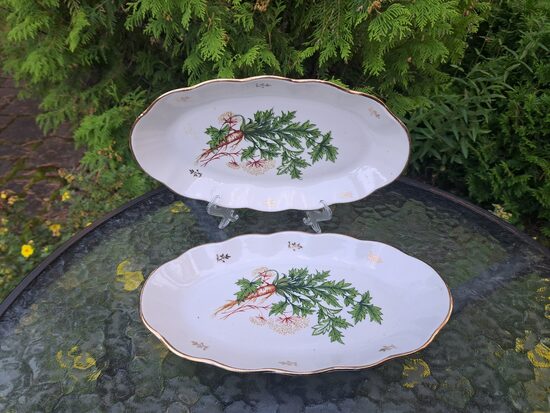 Garenie šķīvji, L=27cm ar pētersīļiem un zeltu, forma "Ārija", RPR (Ārija pusd 456)