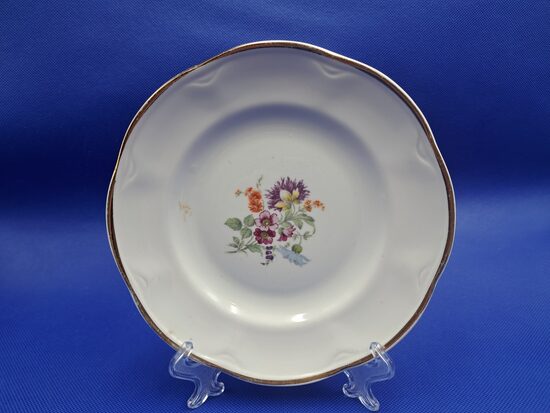 Šķīvis maizes d=17cm ar zelta apvilkumu un meisena pušķi centrā, pusdienu servīze ROKOKO, RPF (Rokoko 199)