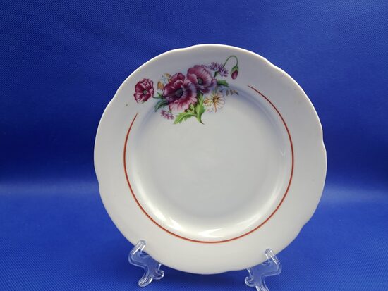 Skaists maizes šķīvis ar rozā magonēm, Baranovka. D=17,5cm (Baranovka 35)