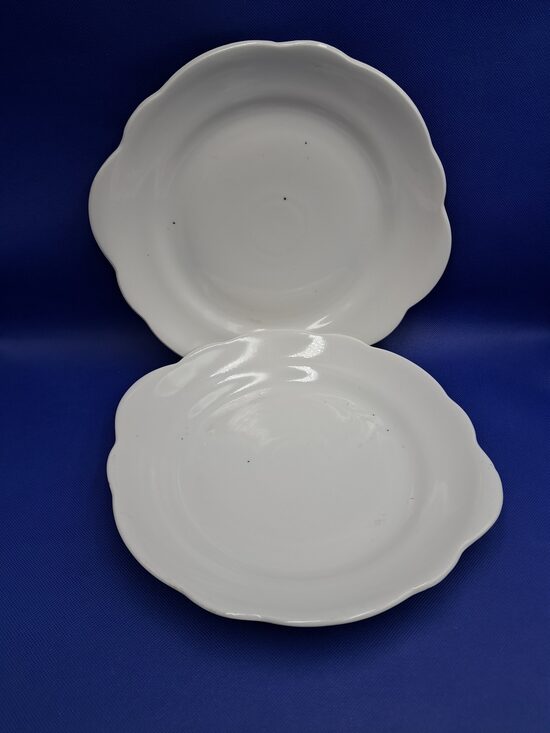 Servējamie apaļie šķīvji d=27cm pilnīgi balti, forma "Vilnis", RPR (Vilnis pusdienu 189)