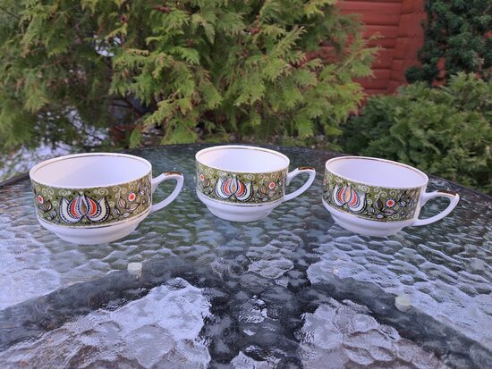 Tējas krūzītes ar lotosu (haki tonis), tējas servīze "Aija-2", mikro slīpejums (Aija-2 tējas 188)