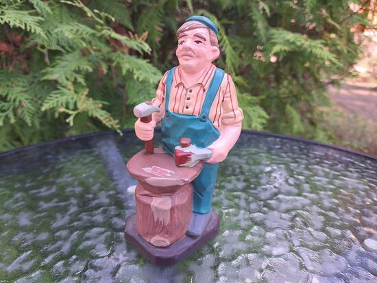 Figūriņa "Atslēdznieks", h=15,5cm,Taizeme (Figur citi 34)