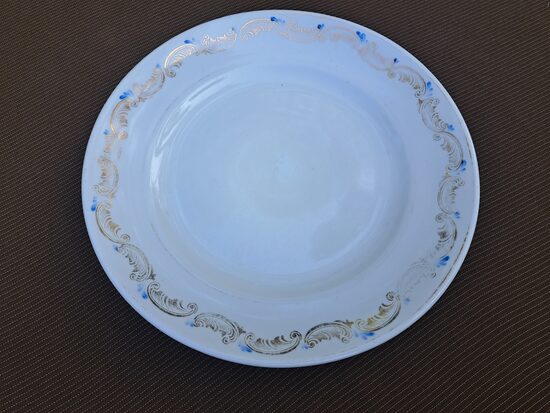 Salātu šķīvis d=20cm, pusdienu servīze "Gludā" ar zelta spalvām un zilu gleznojumu, nolietojums (Gludā 168)