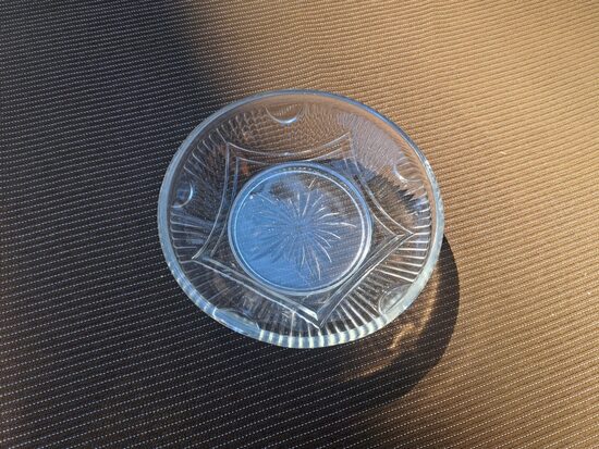 Ievārījuma bļodiņa caurspīdīga, presēts stikls, skaists raksts (Stikls sk 296)