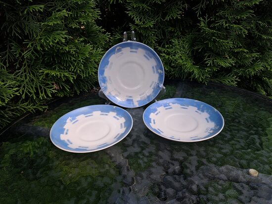 Apakštases, servīze "Marijka" baltā gaiši zilu rakstu (bez zelta, nav bijis) (Marijka 105)