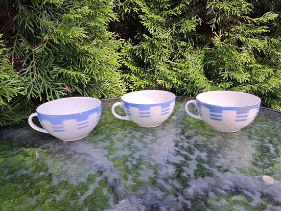 Krūzītes, servīze "Marijka" baltā gaiši zilu rakstu (bez zelta, nav bijis), PFF (Marijka 106)