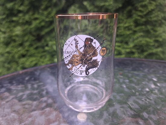 Sulas glāze caurspīdīga ar zelta malu "Jaunava", Latvijas stikls (Stikla gl 311)