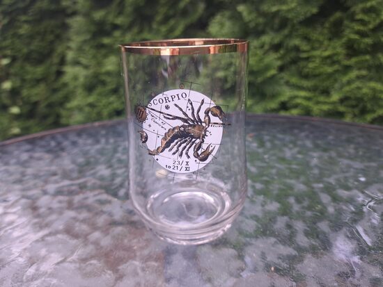 Sulas glāze caurspīdīga ar zelta malu "Vēzis", Latvijas stikls (Stikla gl 313)