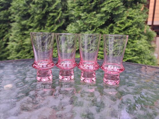 Rozā glāzītes ar 35ml, forma "Limo", Līvānu SF (Stikla gl 319)