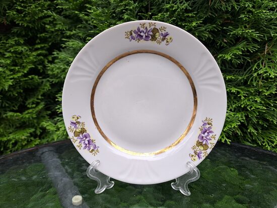 Kūku šķīvis, tējas servīze "Māra" ar vijolītēm un zeltu, nišķēlums (Māra tējas 235)