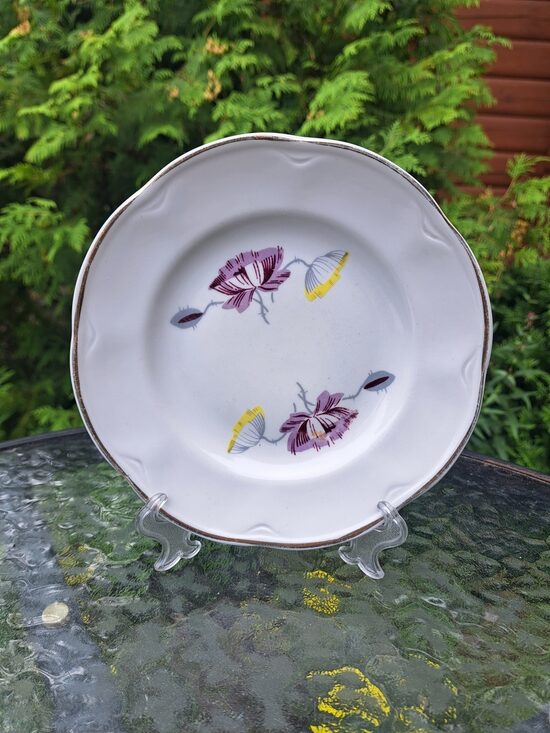 Šķīvis maizes d=18cm ar zelta apvilkumu un 2 lillā magonēm, pusdienu servīze ROKOKO, PFF (Rokoko 212)