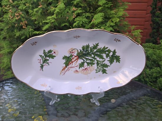 Garenais šķīvis, L=30cm ar pētersīļiem (lielais pluss mazais pušķi centrā) un zeltu, forma "Ārija", RPR (Ārija pusd 460)