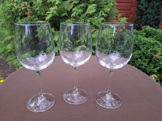 Vīna glāzes 500ml uz kājas, stikls, h=23cm (Stikla gl 329)