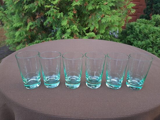 Maigi zaļa stikla glāzīšu komplekts (kompl. 6 personām), tilp. 80ml (Stikla gl 356)