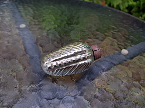 Čiekurs sudraba-zaļš, h=7,5cm (Egle čiekuri 31)