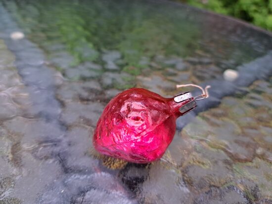 Zemene caurspīdīga uz pusi, h=5,5cm (Egle augļi 45)