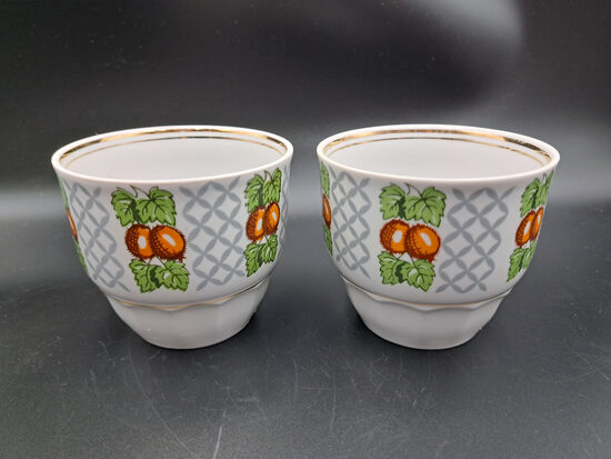 Krūzītes no kompota servīze ar ērkšķogām, pelēku sietiņu un zeltu, RPR (Kompota 31)